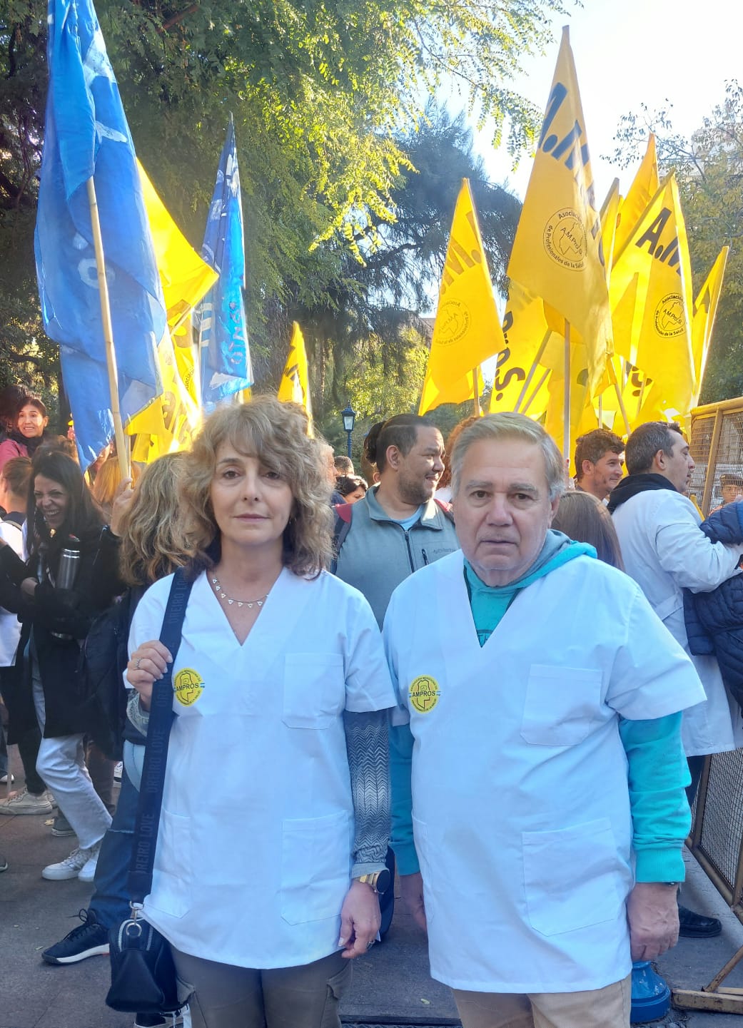 El secretario adjunto de AMProS (Asociación Mendocina de Profesionales de la Salud), Daniel Giménez, expresó su profunda preocupación ante el aumento de los índices de mortalidad materna e infantil en la provincia, y denunció una grave falta de gestión sanitaria por parte del Gobierno provincial.